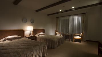 Cofres nos quartos, escrivaninha, berços (sobretaxa), Wi-Fi de cortesia