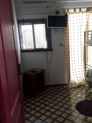 تجهيزات دش، مجففات شعر، مناشف
