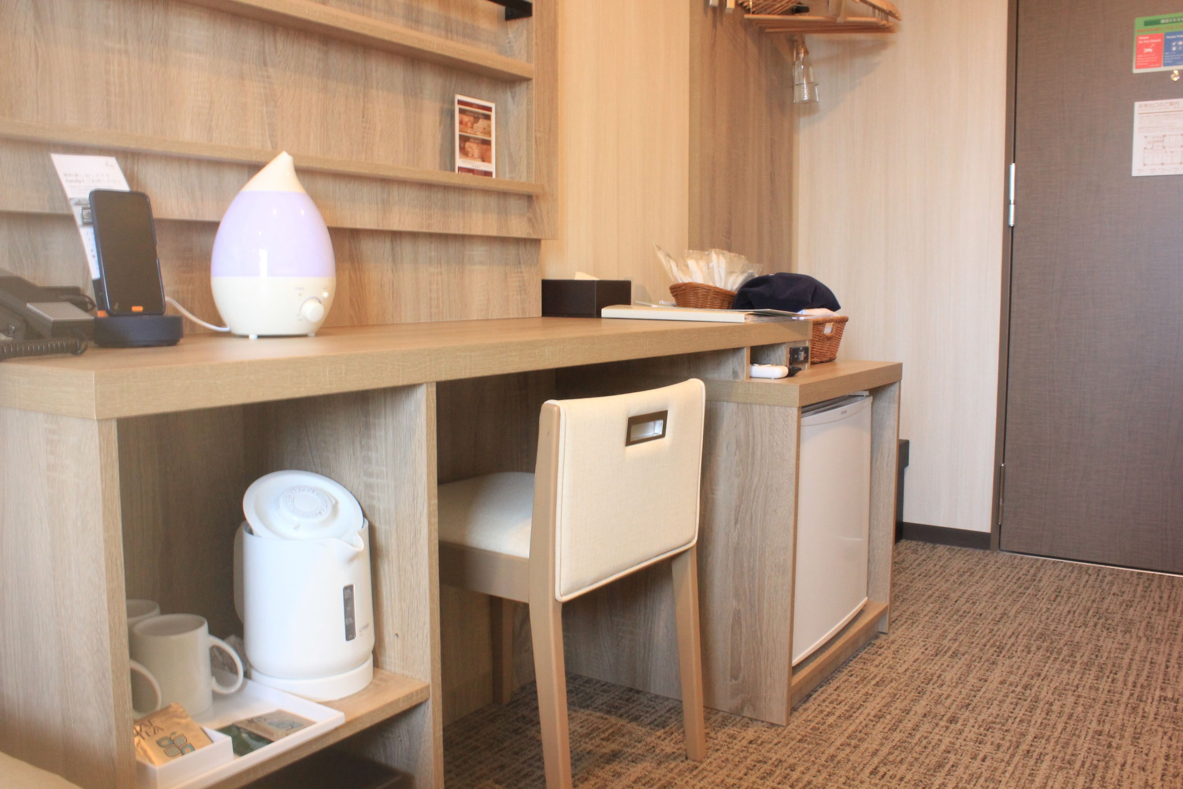 twin room - free-flowing drinks1hour (within 15:00-20:00 only) | 1 bedroom, in-room safe, desk, free wifi