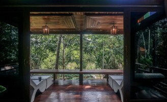 Deluxe Room with River View  | Terrace/patio