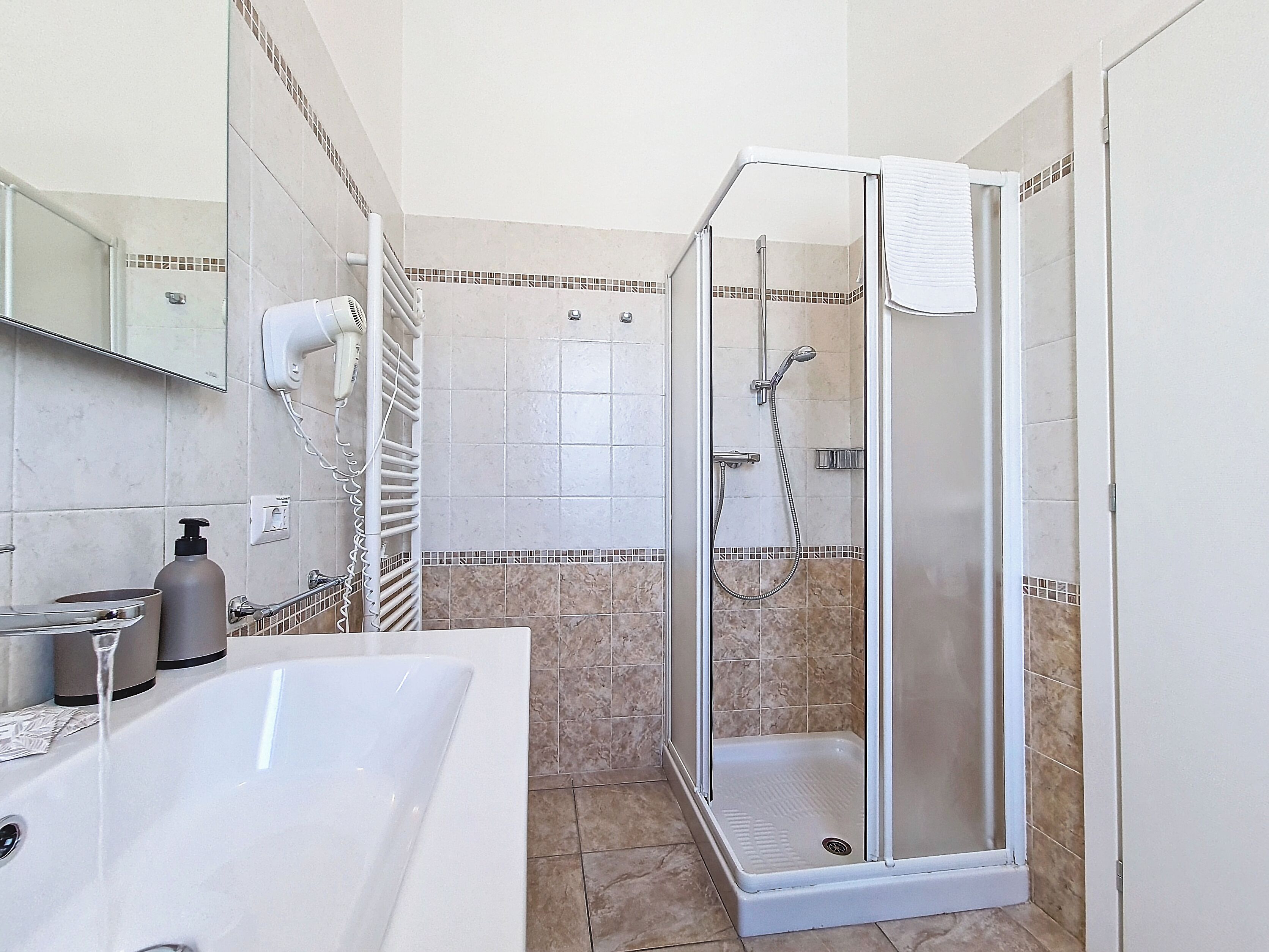 Photo - Il Passatore - Camere e appartamenti