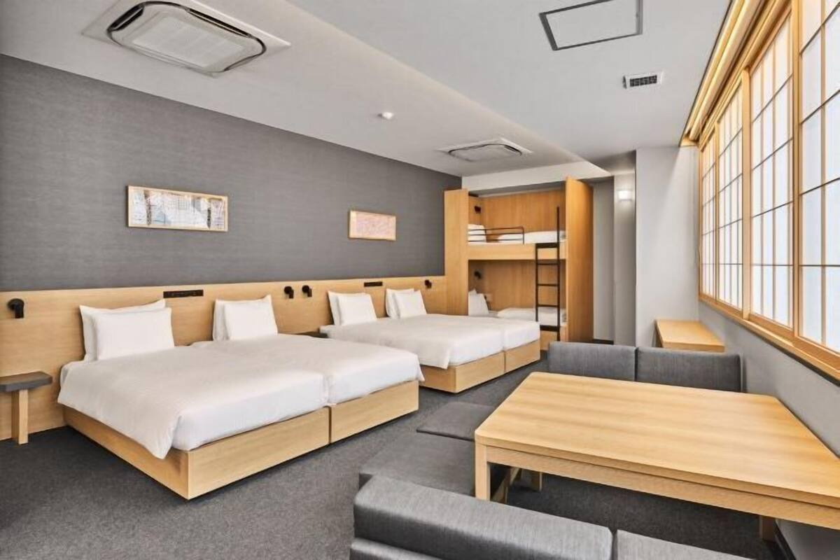 Down comforters, in-room safe, desk, WiFi (free)