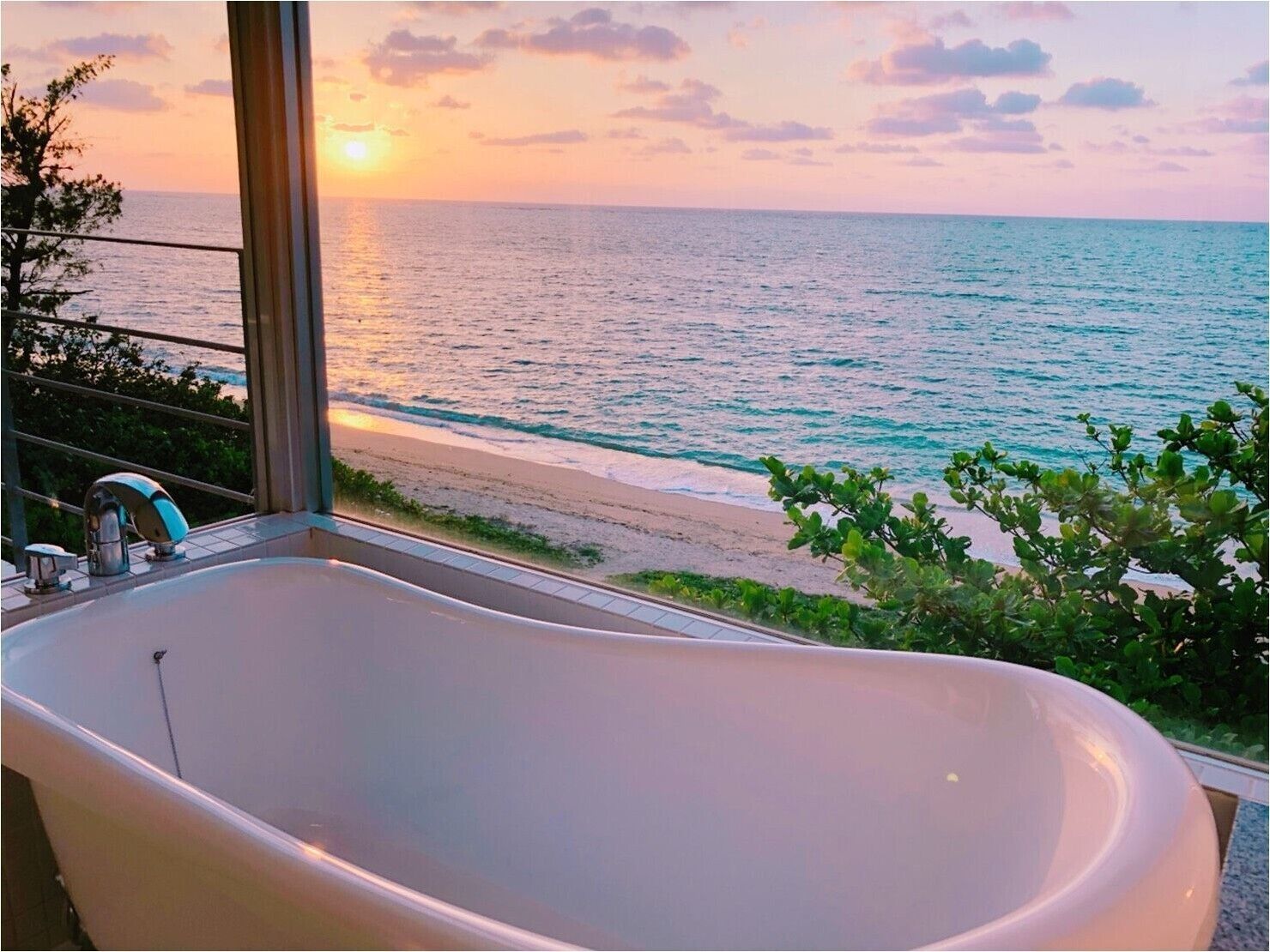 Chambre, non-fumeur (Resort Terrace Room 2F Right) | 1 chambre, bureau, rideaux d’obscurcissement, système d’insonorisation