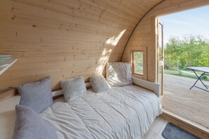 Pod finlandais | 1 chambre, literie de qualité, système d’insonorisation, literie fournie