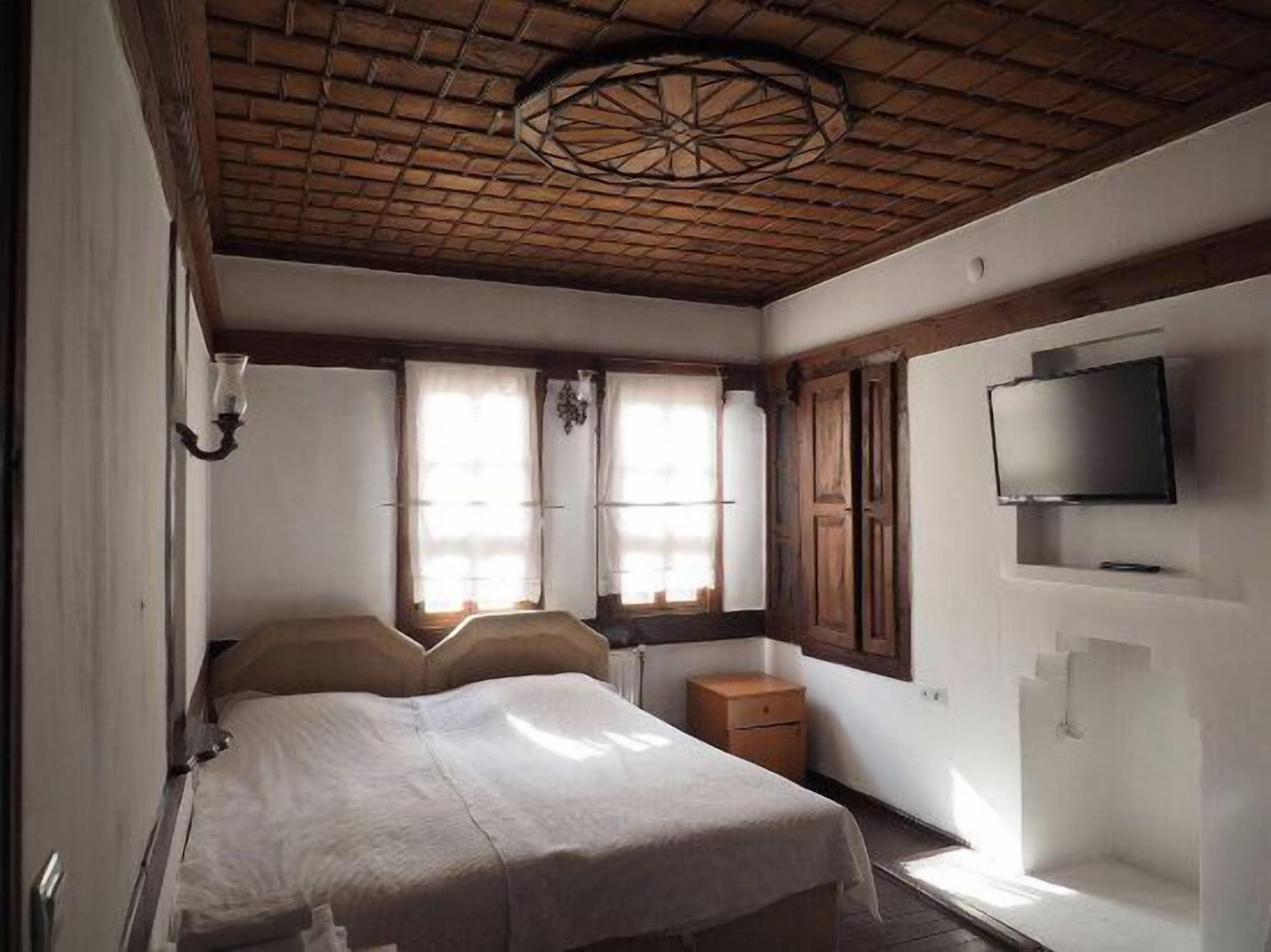 standard double or twin room | egyptian cotton sheets, premium bedding, individually decorated