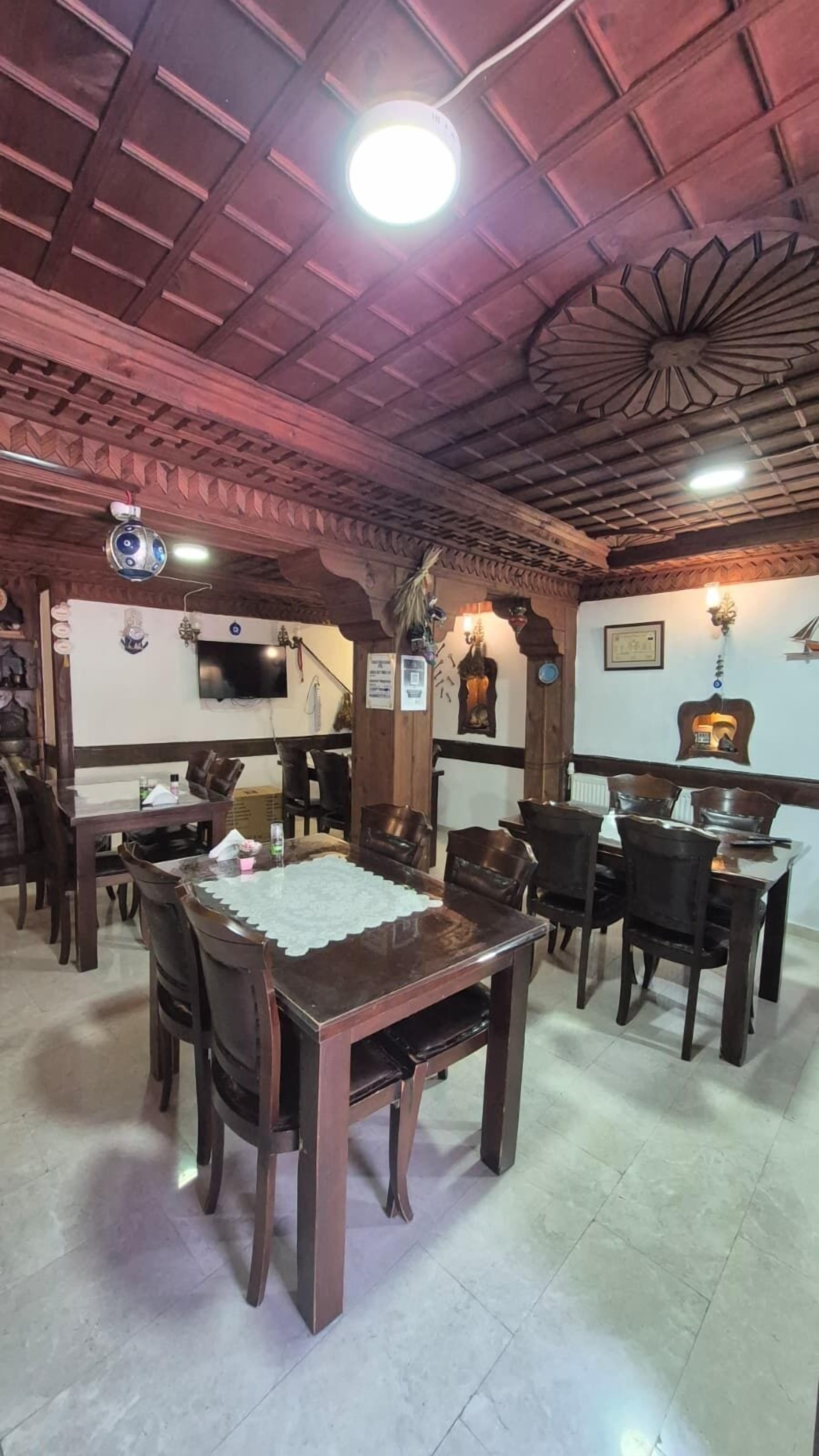 Nhà hàng