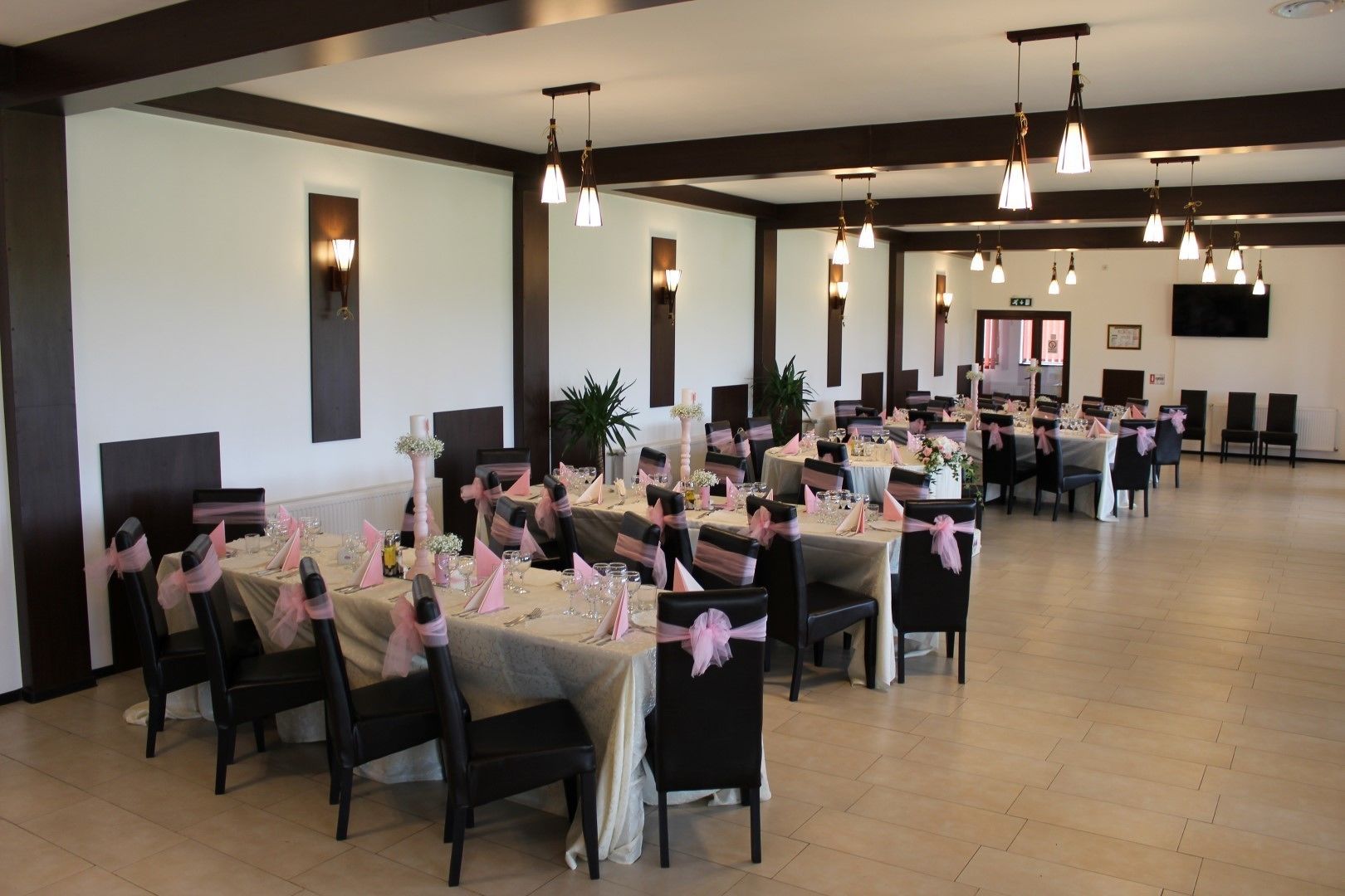 Indoor wedding