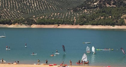 Alojamiento Rural Lago de Andalucía - Hostel