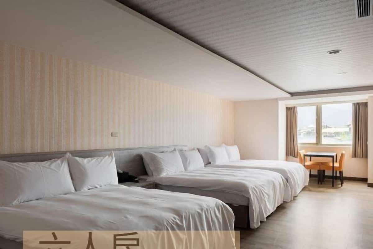 Premium bedding, free minibar, desk, laptop workspace
