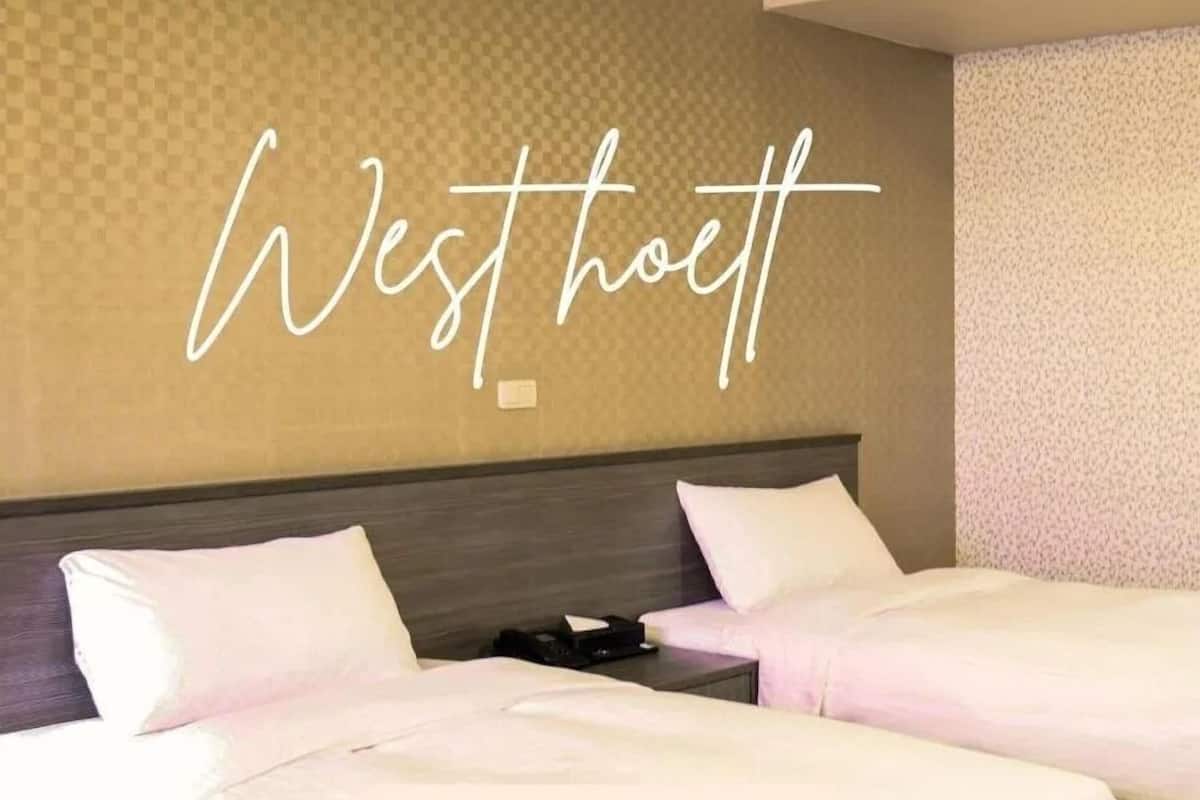 Business Twin Room