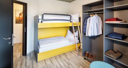 Basekamp Mountain Budget Hotel