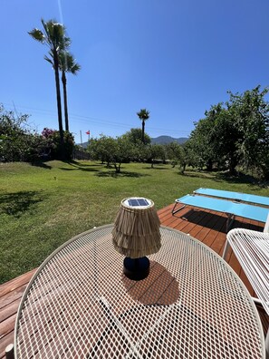 Habitación | Caja fuerte, cortinas opacas, wifi gratis y ropa de cama