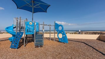Condo, 1 Bedroom | Children's area