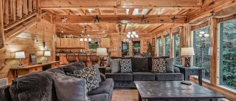 Cabin, 3 Bedrooms | Interior