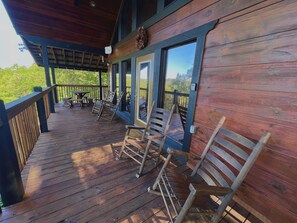 Cabaña, 2 habitaciones | Balcón