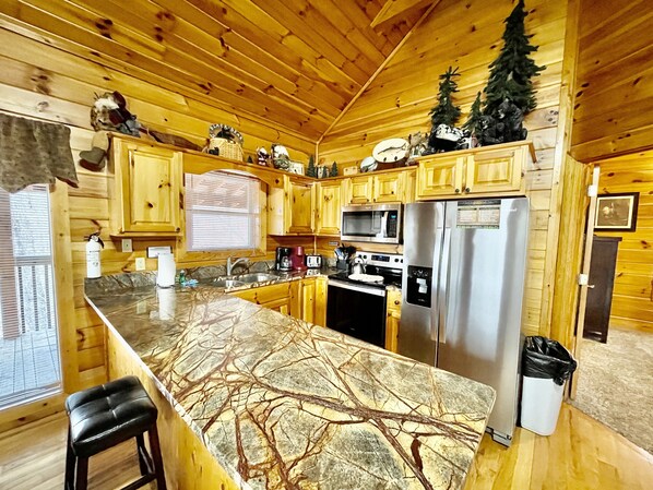 Cabin, 2 phòng ngủ | Bếp riêng | Tủ lạnh, lò vi sóng, lò nướng, dụng cụ pha cà phê/trà 