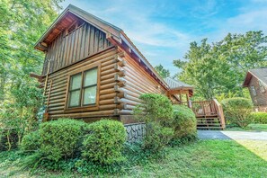 Cabin, 3 Bedrooms | Exterior