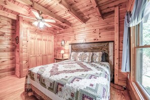 Cabin, 3 Bedrooms | 3 bedrooms, free WiFi