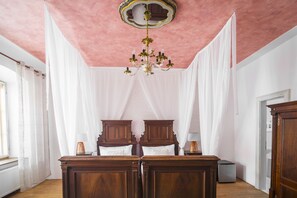 Deluxe-Doppel- oder -Zweibettzimmer