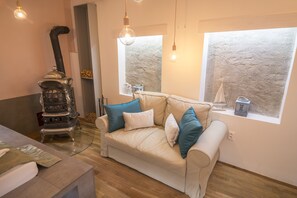 Deluxe-Vierbettzimmer (Romantic) | Wohnbereich