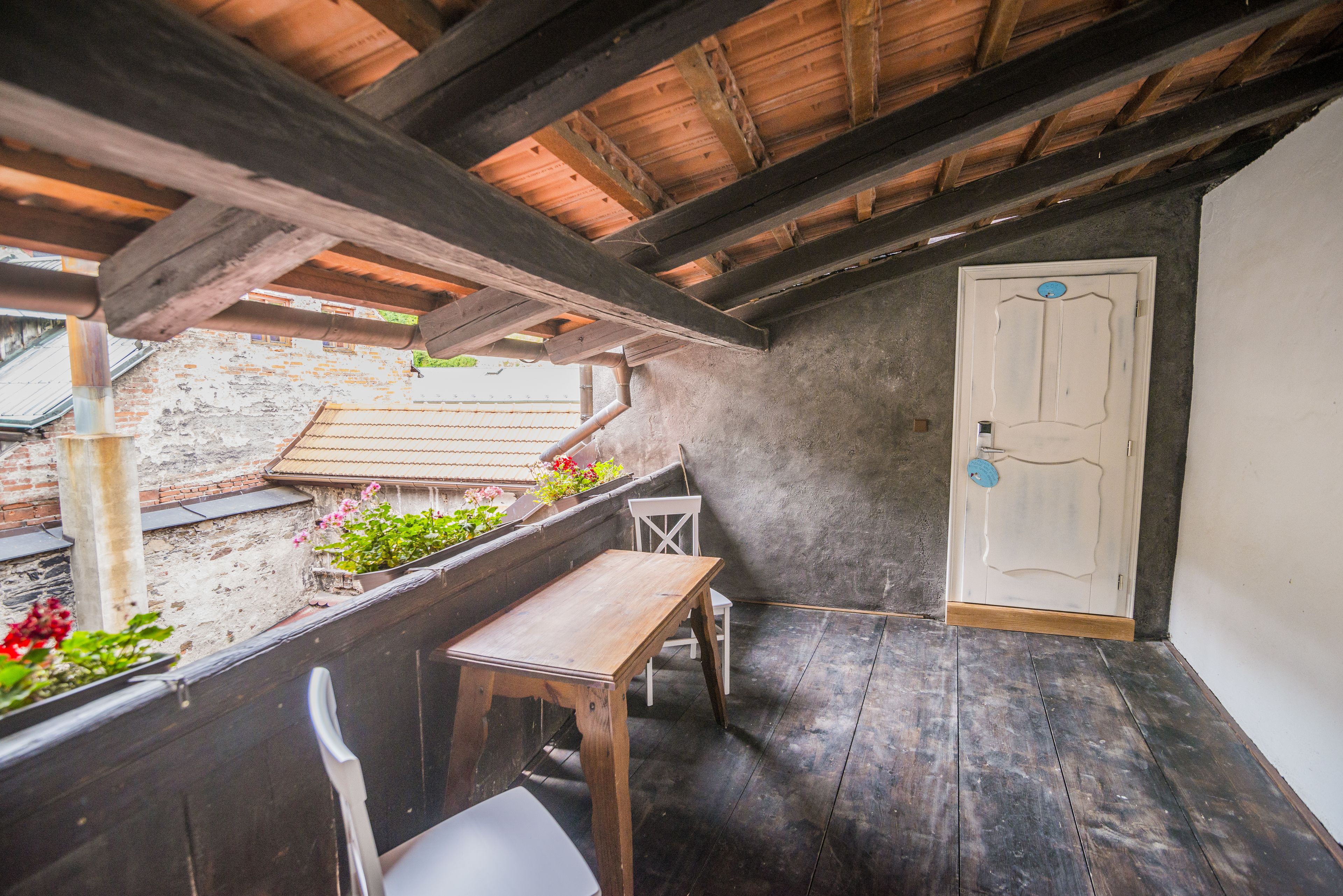 deluxe quadruple room (romantic) | terrace/patio