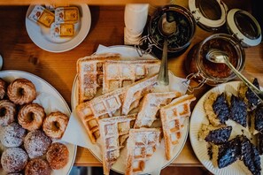 Free daily self-service breakfast  - Krumlovská pohádka (Cesky Krumlov)
