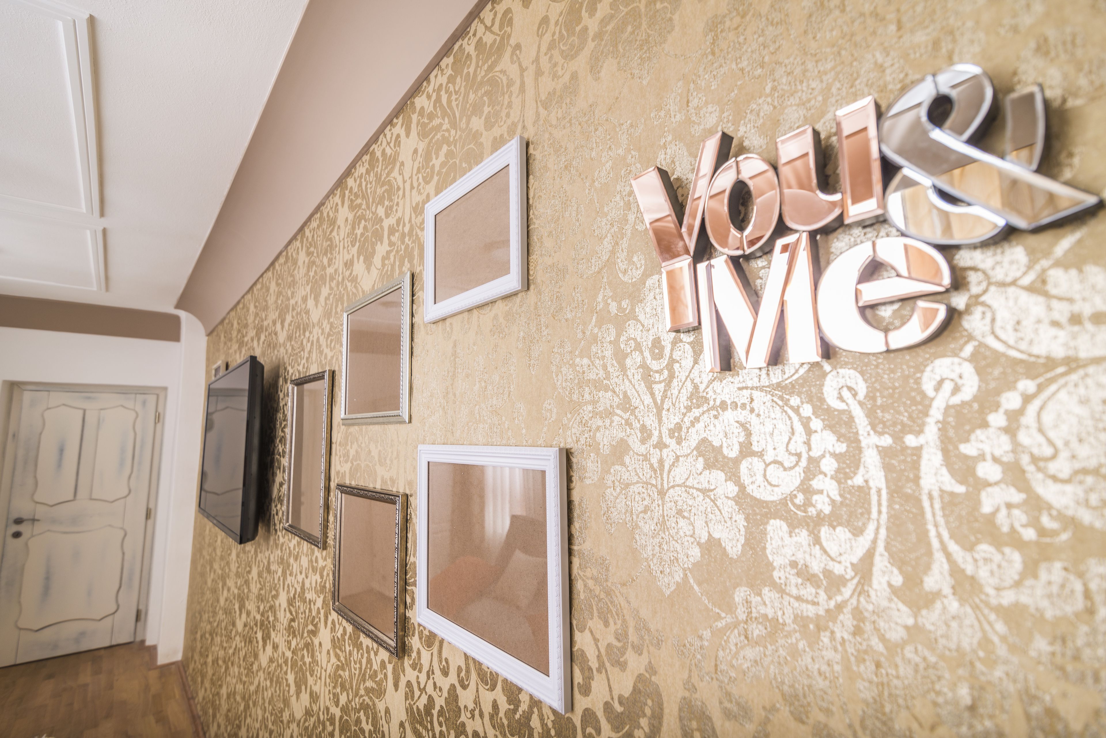 deluxe apartment, 1 bedroom | living room | tv