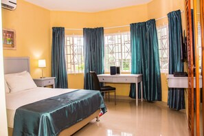 Apartemen Eksekutif, 2 kamar tidur, dapur | Setrika/meja setrika dan Wi-Fi gratis