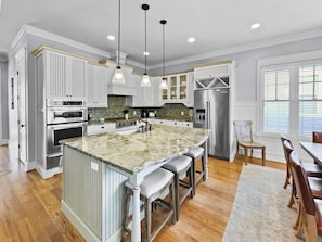 Private kitchen - Pompano Palace - 4 Br home by RedAwning (Panama City Beach)