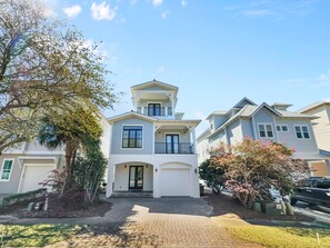 ハウス 4 ベッドルーム | 外観