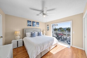 Townhome, 2 Bedrooms