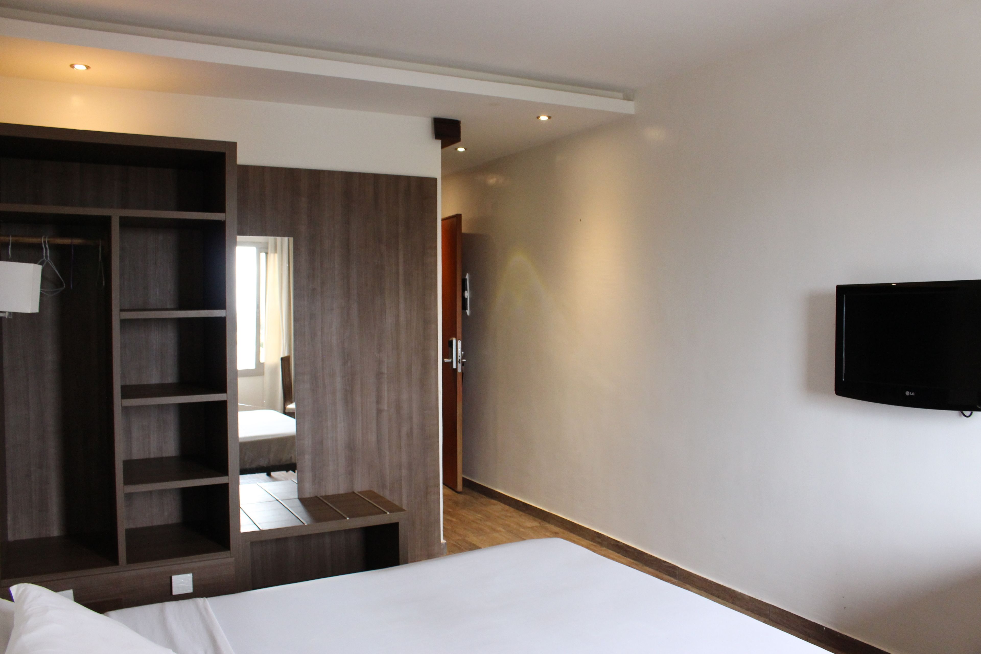 Habitación Deluxe | Escritorio, cortinas opacas, wifi gratis