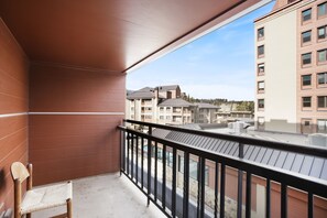 Condo, 1 Bedroom | Property grounds - Perfectly Located 1br - Steps To Ski & Apres Fun - Sleeps 4 1 Bedroom Condo by RedAwning (Breckenridge)