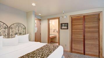 Studio | Free WiFi, bed sheets