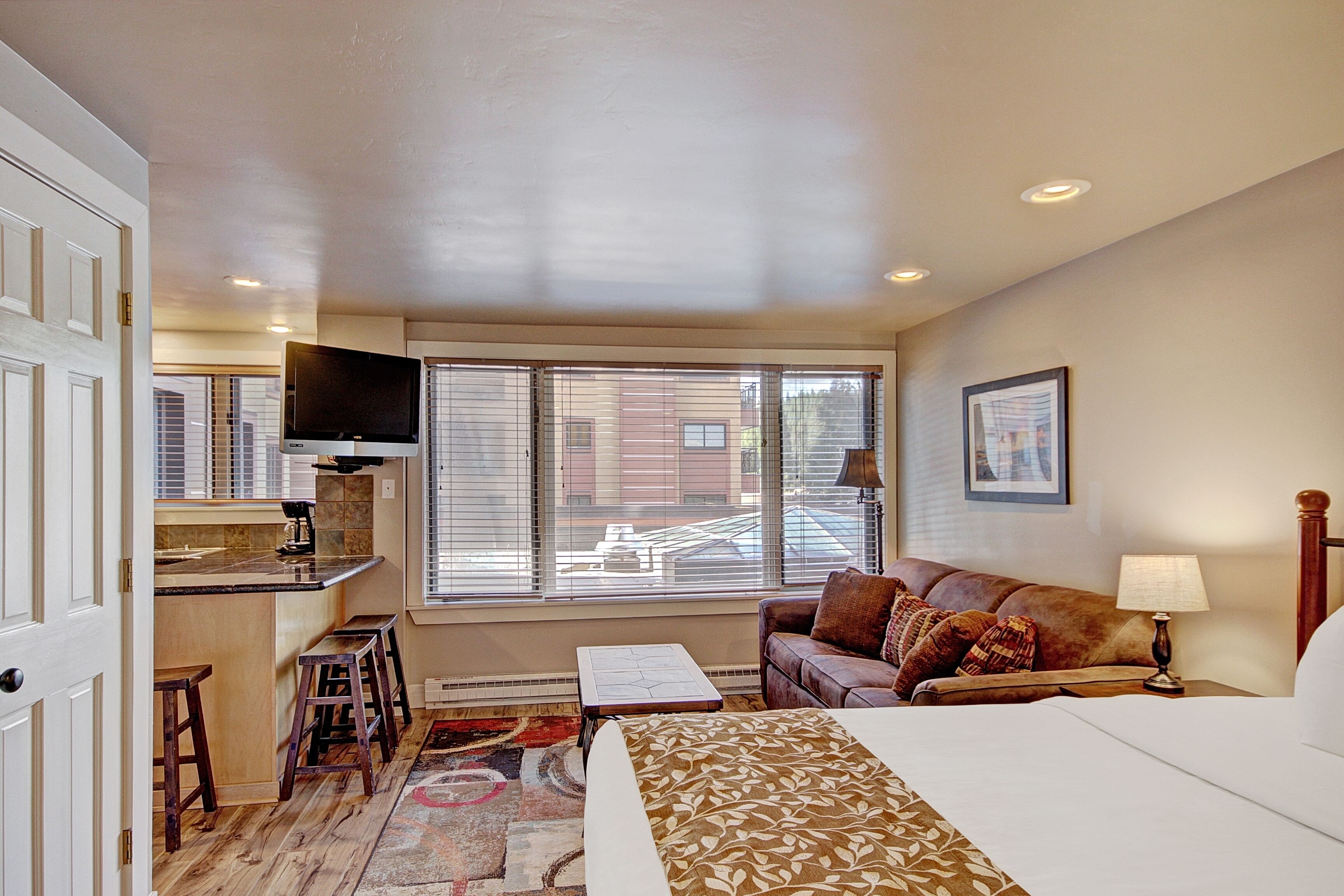 Studio | 1 bedroom, free WiFi, bed sheets