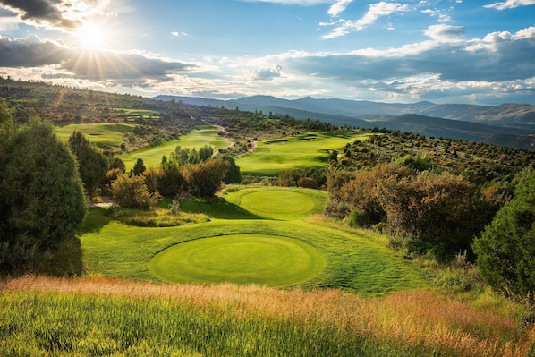 Condo, 3 Bedrooms | Golf