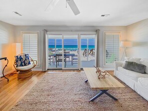 Townhome, 2 Bedrooms | Living room | Smart TV, DVD player