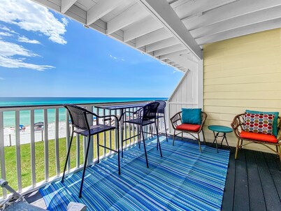 The Breezeway - 2 Br condo by RedAwning
