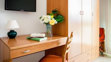 1 Schlafzimmer, Zimmersafe, kostenloses WLAN, BettwÀsche