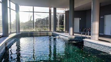 Indoor pool, outdoor pool