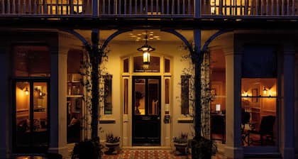 Wingrove House
