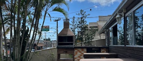 Área de parrillas y picnic