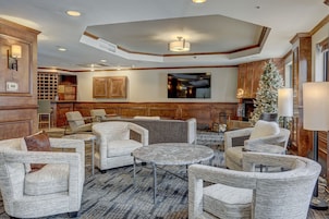 Condo, 2 Bedrooms | Interior