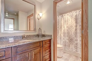 Condo, 2 Bedrooms | Bathroom