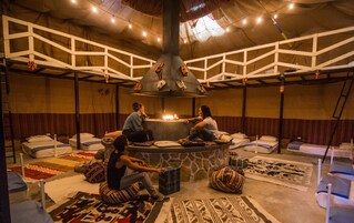 Dormitorio compartido | Wifi gratis y ropa de cama