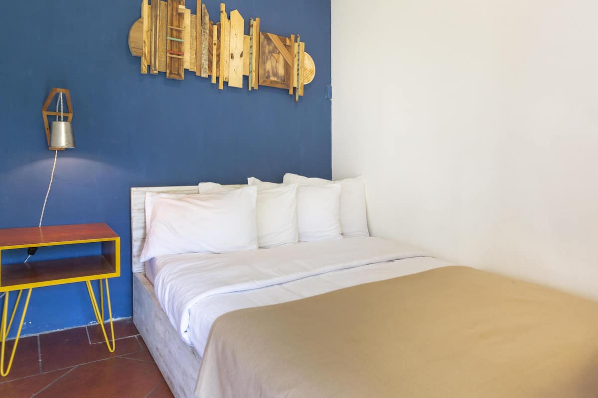 Compact Private Room, Shared Bathroom