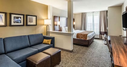 Comfort Suites