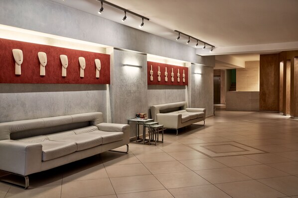 Reception - Favie Suzanne (Tinos)