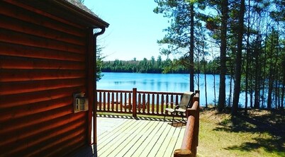 Year-Round Cabin Rental ~ Gorgeous Lakefront Property Nestled In The Woods