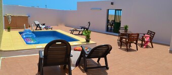 Spacious, quiet house with heated pool and large garden.